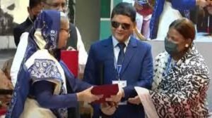 ভাষা আন্দোলনের জন্য বঙ্গবন্ধুকে বারবার কারাবরণ করতে হয়েছিল : প্রধানমন্ত্রী 3 ভাষা আন্দোলনের জন্য বঙ্গবন্ধুকে বারবার কারাবরণ করতে হয়েছিল : প্রধানমন্ত্রী