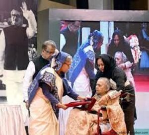 ভাষা আন্দোলনের জন্য বঙ্গবন্ধুকে বারবার কারাবরণ করতে হয়েছিল : প্রধানমন্ত্রী 4 ভাষা আন্দোলনের জন্য বঙ্গবন্ধুকে বারবার কারাবরণ করতে হয়েছিল : প্রধানমন্ত্রী