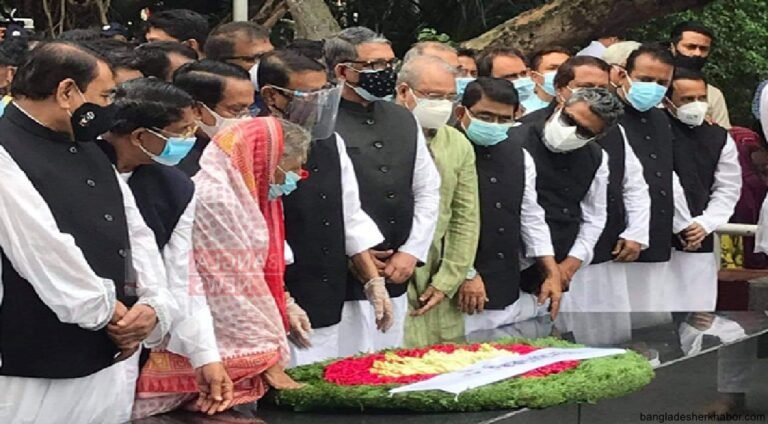 ছয় দফা দিবস উপলক্ষে বঙ্গবন্ধুর প্রতিকৃতিতে আওয়ামী লীগসহ বিভিন্ন সংগঠনের শ্রদ্ধা