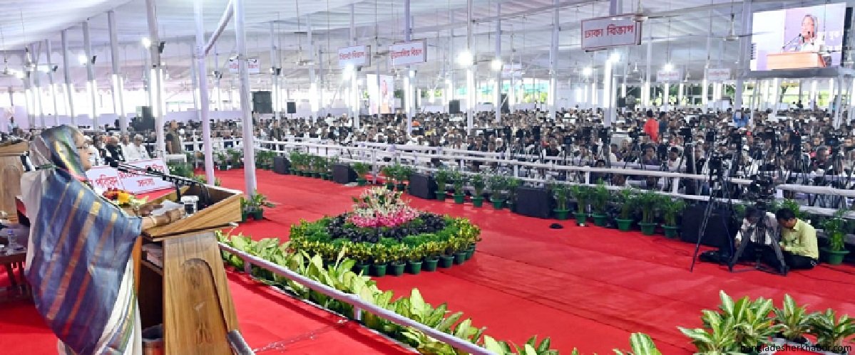 আওয়ামী লীগ কেবল জনগণের কাছেই দায়বদ্ধ : প্রধানমন্ত্রী 4 আওয়ামী লীগ কেবল জনগণের কাছেই দায়বদ্ধ : প্রধানমন্ত্রী