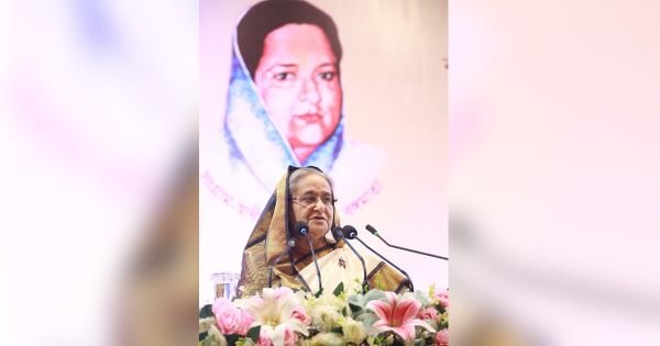 বঙ্গমাতা পাশে থাকাতেই জাতির পিতার সাফল্য অর্জন সহজ হয়েছে : প্রধানমন্ত্রী 3 বঙ্গমাতা পাশে থাকাতেই জাতির পিতার সাফল্য অর্জন সহজ হয়েছে : প্রধানমন্ত্রী