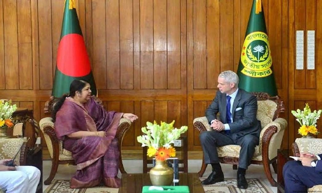 স্পিকারের সাথে বাংলাদেশে নবনিযুক্ত সুইস রাষ্ট্রদূত রেতো রেংগলির সৌজন্য সাক্ষাৎ 1 স্পিকারের সাথে বাংলাদেশে নবনিযুক্ত সুইস রাষ্ট্রদূত রেতো রেংগলির সৌজন্য সাক্ষাৎ