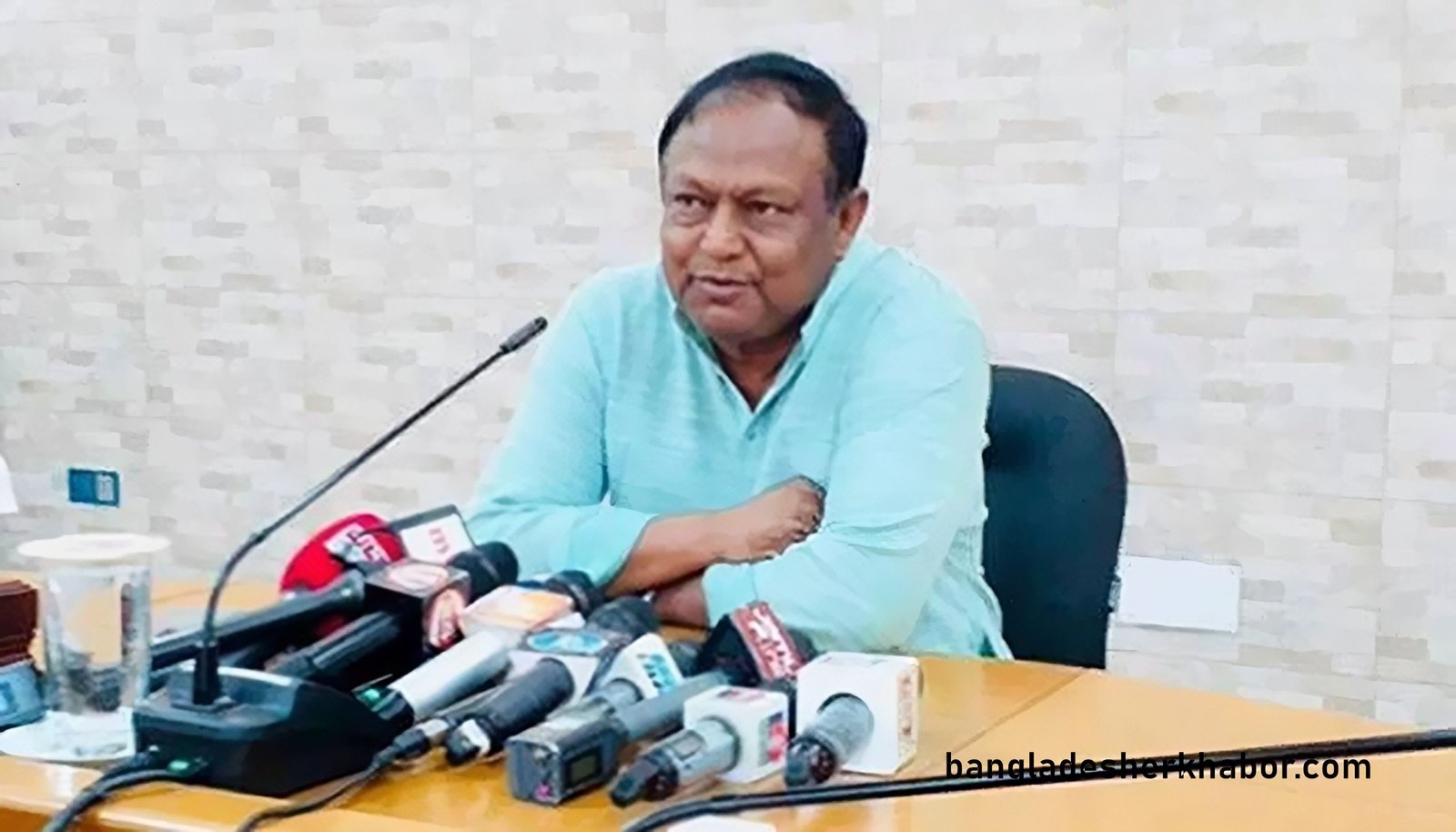 ইউরোপীয় ব্যবসায়ীদের বাংলাদেশে বিনিয়োগের আহ্বান বাণিজ্যমন্ত্রীর 3 ইউরোপীয় ব্যবসায়ীদের বাংলাদেশে বিনিয়োগের আহ্বান বাণিজ্যমন্ত্রীর