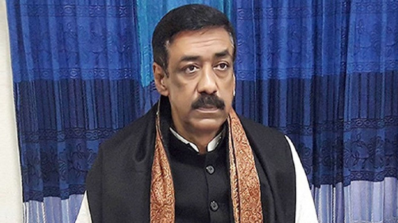 যেসব পুলিশ ছাত্রদের মেরেছে তাদের অবশ্যই বিচার হওয়া উচিত: শামীম ওসমান 1 যেসব পুলিশ ছাত্রদের মেরেছে তাদের অবশ্যই বিচার হওয়া উচিত: শামীম ওসমান